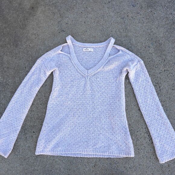 Hollister Cold Shoulder V-Neck Knit Sweater Beige Flared Sleeve Size Small - Picture 1 of 9